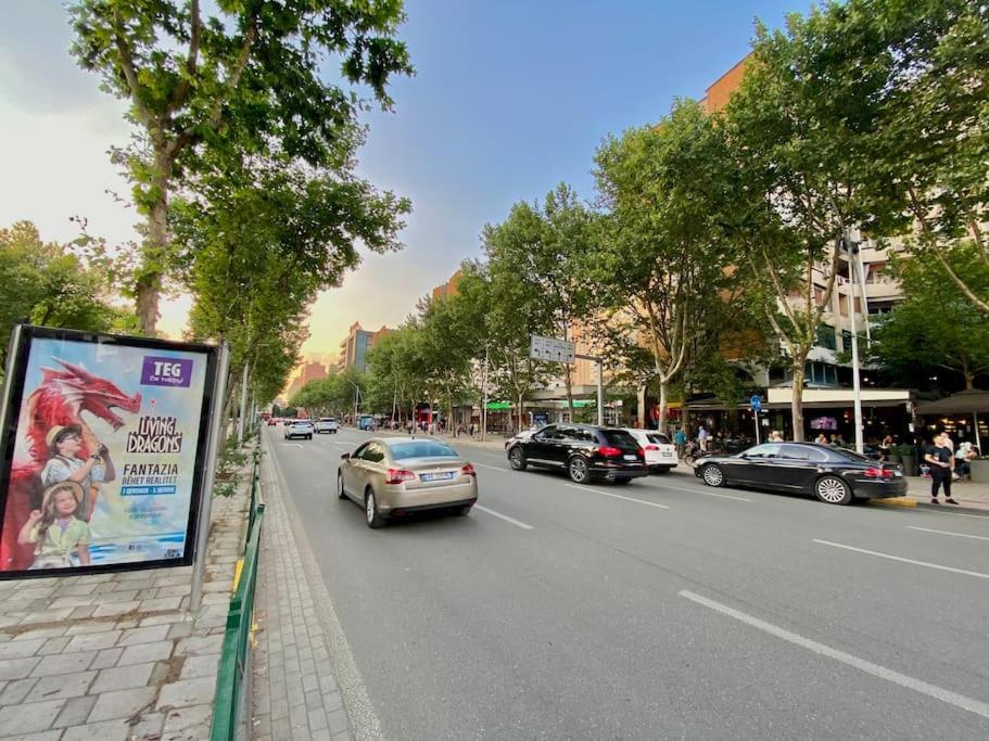 City Centre Big Art'Partment Heart Of The Capital Tiran Dış mekan fotoğraf